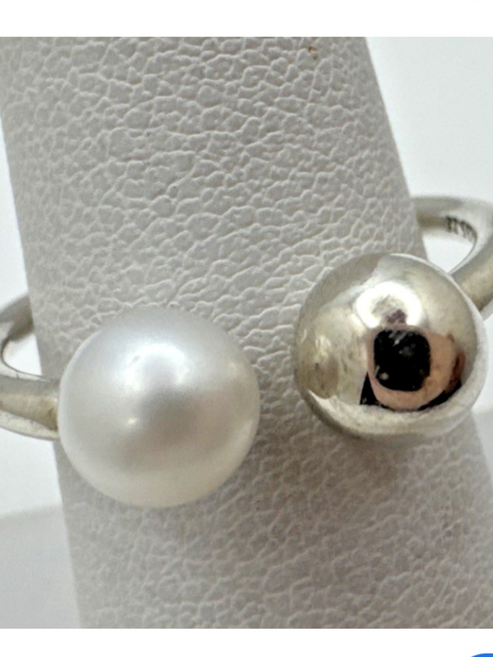 Pandora Duo Pearl Sterling Silver
Ring sz approx 8